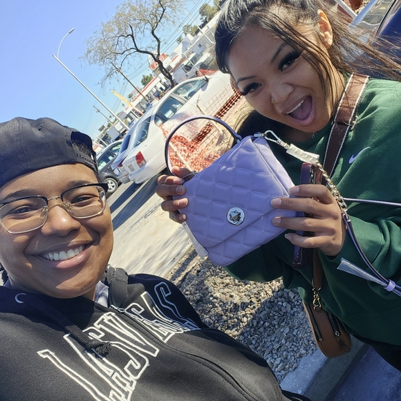 ShopwithTosh33 is LIVE 🔥🔥🔥 - Picture 12 of 17